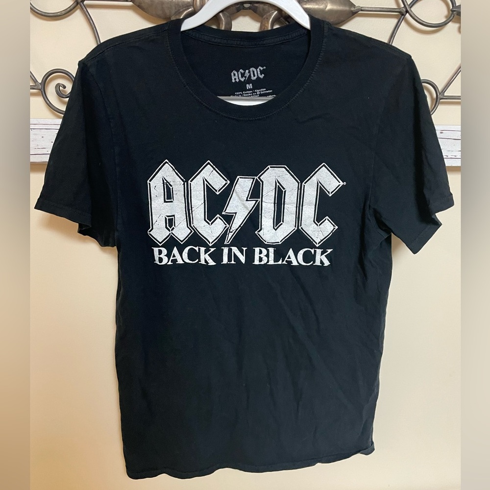 AC/DC Back In Black Graphic T-Shirt, Size Medium - Picture 1 of 3